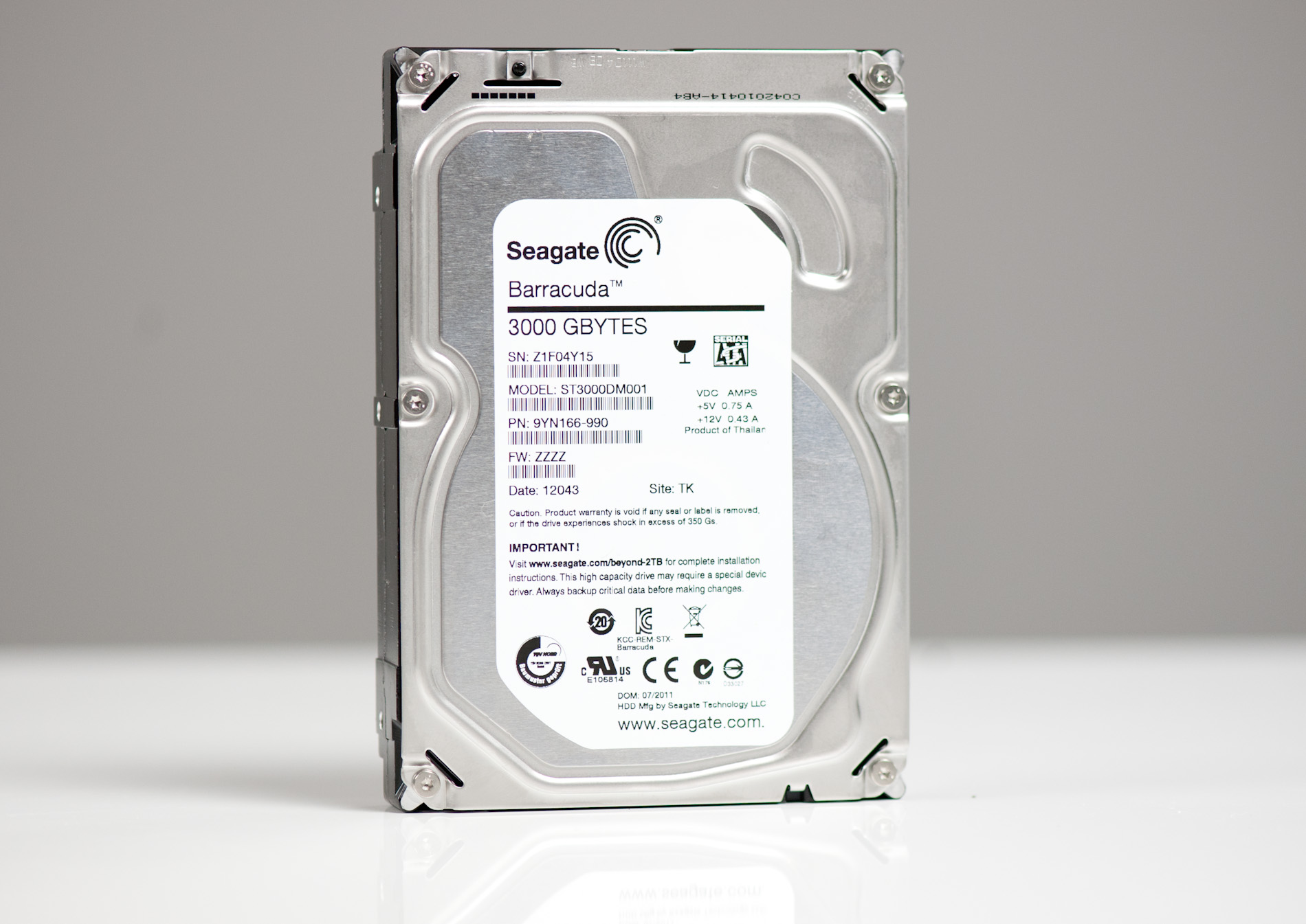 Brand new Seagate 3TB HDD 2 years warranty large image 0