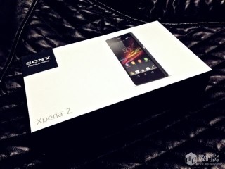 Xperia Z.. Intact Boxed