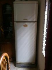 Ariston refrigerator