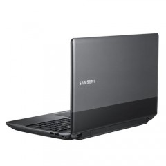 Samsung 3530EA i3 500GB 2GB 2nd GEN Laptop 1 Year Warrenty