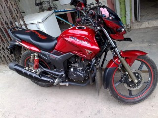 Hunk Ipl Red colour Showroom condition sell in cheap prize