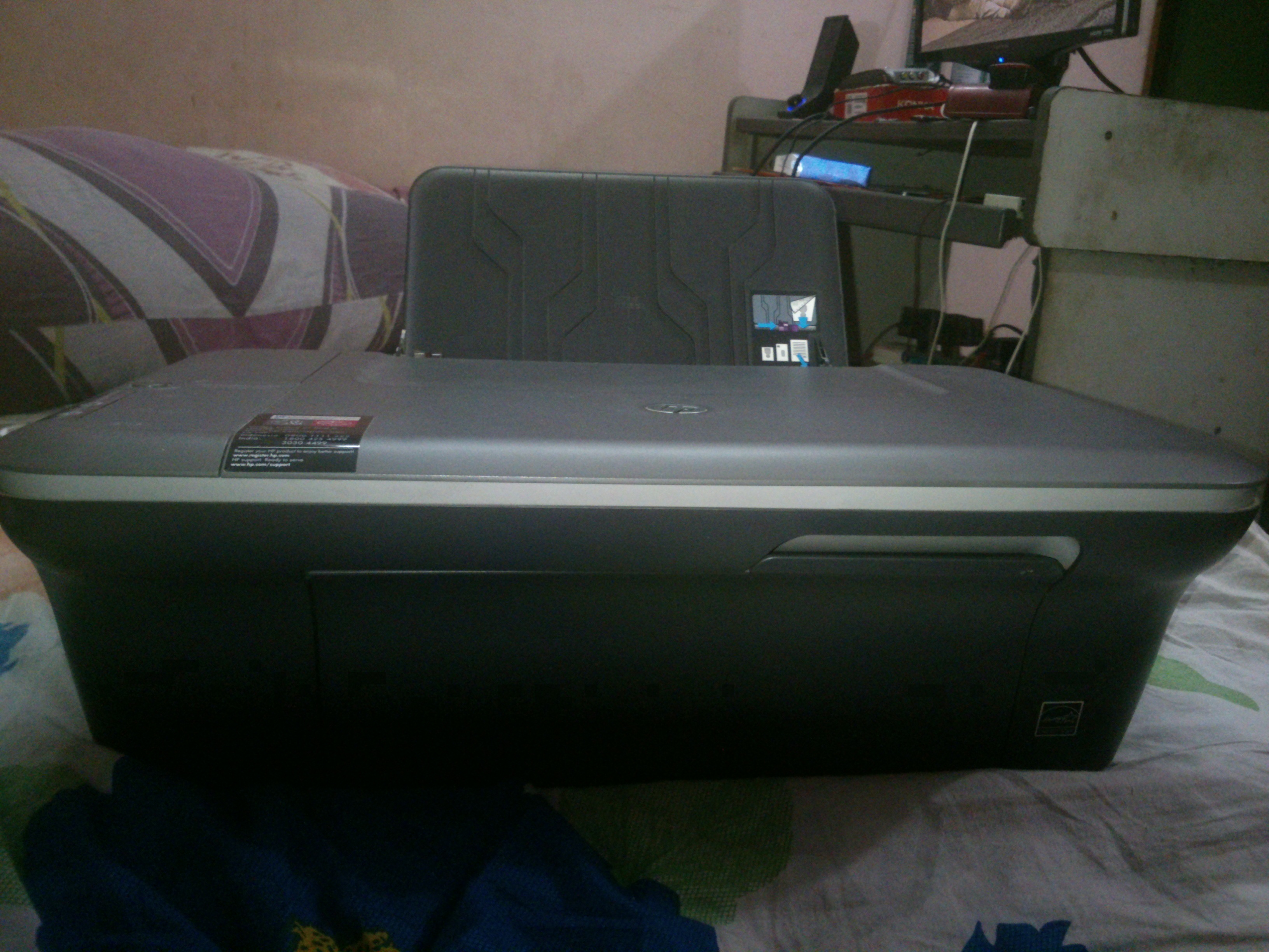 HP Deskjet 1050 All-in-One Printer -J41 large image 0