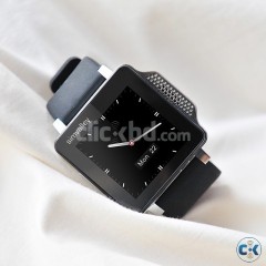 Watch Phone Capacitive TouchScree Bluetooth - Media Player.