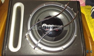 Pioneer TS-W308D4 like brand new condition