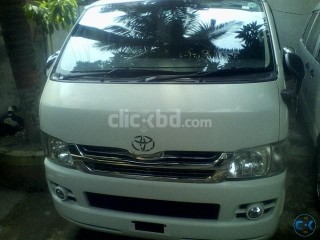 TOYOTA HIACE SUPER GL LOW PRICE AND BEST CAR