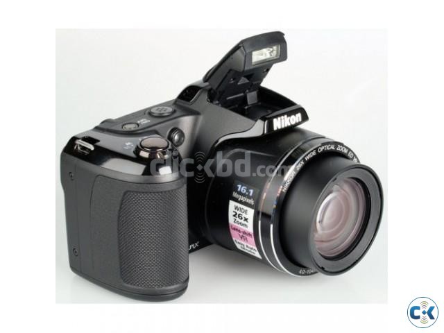 Nikon Coolpix P520 Semi DSLR Camera large image 0