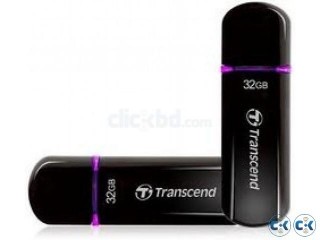 Trasnsend 32 GB Pen drive