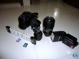 Nikon D7000 With everything See the details and picture.