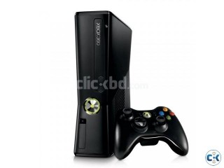 Xbox 360 Slim 250 GB Modded