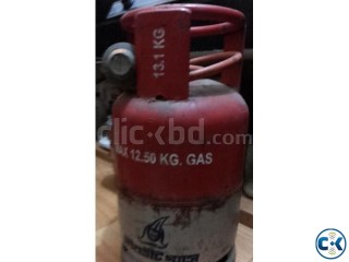 Gas Cylinder With Half Gas