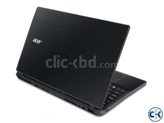 Acer Aspire V7-582P Touch screen Laptop large image 0