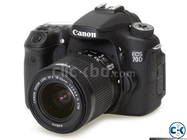 canon EOS 70D camera with 18-55mm IS lens cameravision  large image 0
