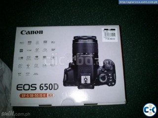 Brand New Canon 650D With 18-55 II
