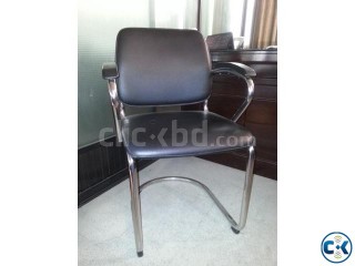 Almost new office chair will be sold at cheaper price
