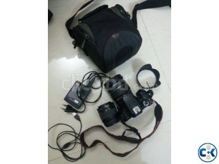 Canon1000d e Canon 35-80 Tamron 28-200 Small Lower Pro bag
