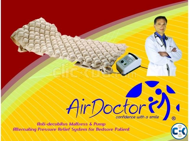 Anti-decubitud Air Mattress with pump large image 0
