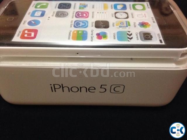 Apple iPhone 5C 16 GB white Brand New intact large image 0