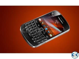 Brand New BlackBerry Bold 9900 Touch Type