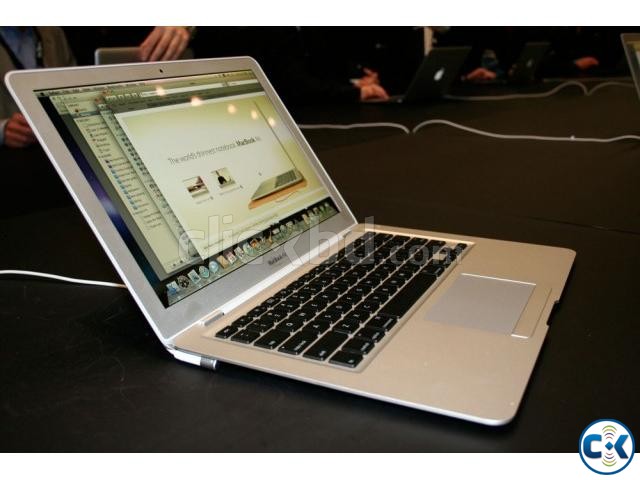 Macbook Air i5 13.3 inch Build For 2012 large image 0