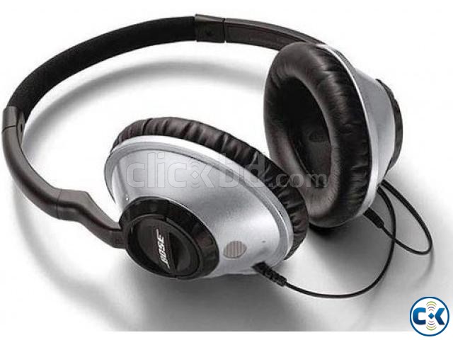 Bose Around Ear Headphone large image 0
