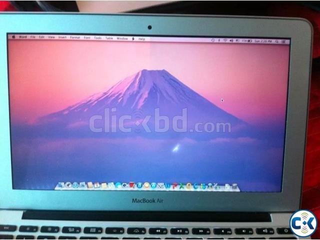 Macbook air 11 inch large image 0