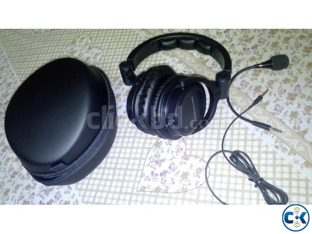Monoprice Premium Hi-Fi DJ Style Over Ear Pro Head large image 0
