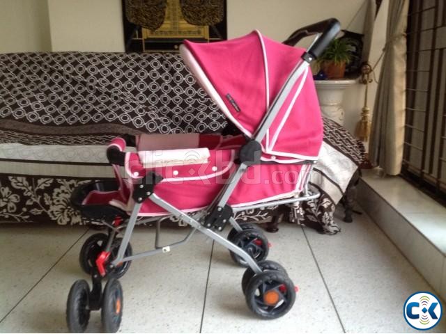 Farlin Baby Trolly For Sale large image 0