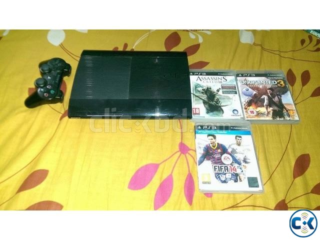 Ps3 slim for sell with 3 original cd check inside for detail large image 0