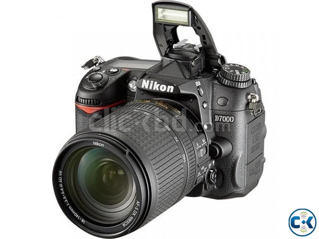 Brand New Nikon D7000 18 -140mm lens Came USA large image 0