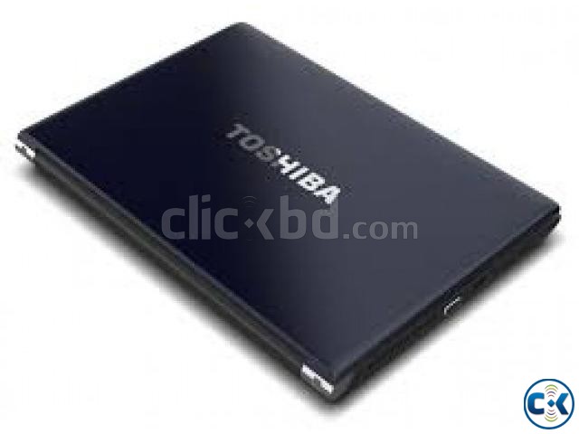 TOSHIBA LAPTOP 1GB 80GB large image 0
