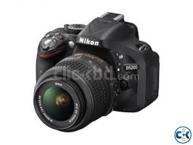 Nikon D5200 large image 0