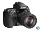 Nikon D7000 DSLR Camera with 18-105mm VR Lens Kit