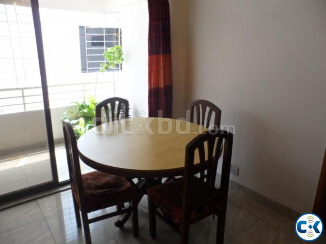 Dining Table sale with 4 chairs large image 0