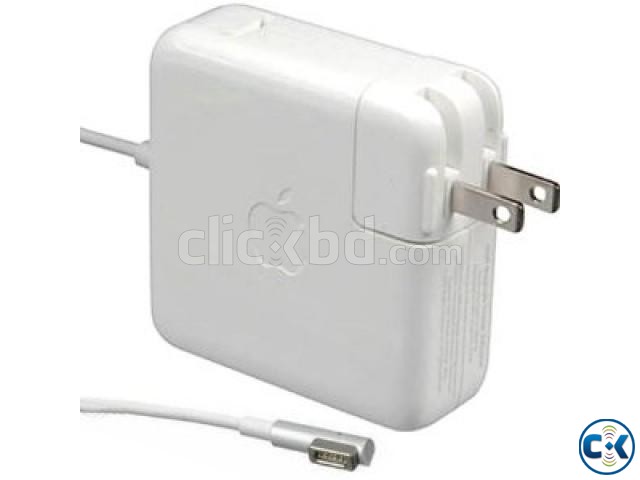 GENUINE Apple MacBook Pro 60W MagSafe Power Adapter Charger large image 0
