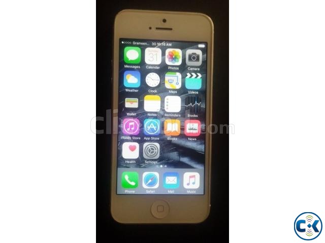 iPhone 5 16gb white factory unlockrd large image 0
