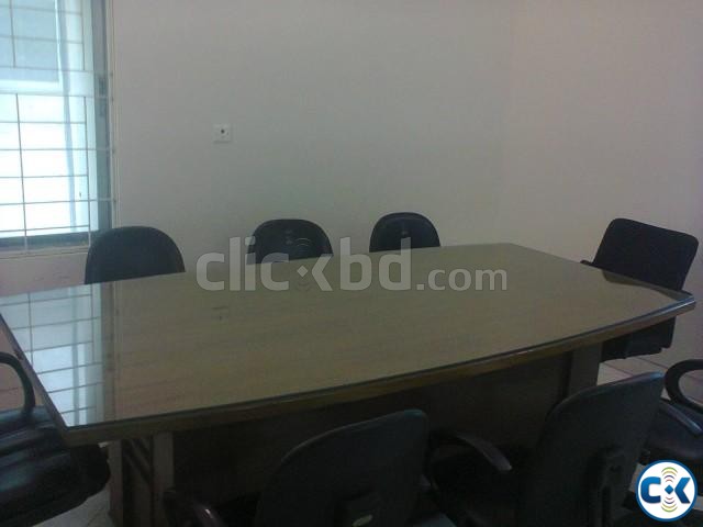 Conference Table large image 0