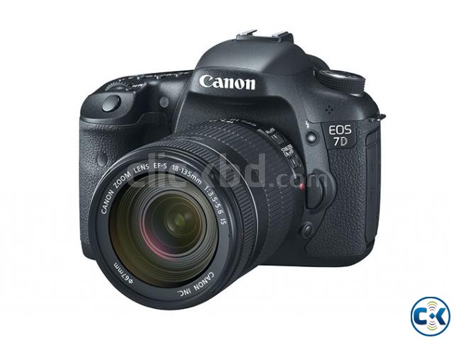Canon 7D with 18-135 mm lens large image 0