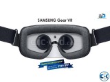 SAMSUNG Gear VR Powered by Oculus