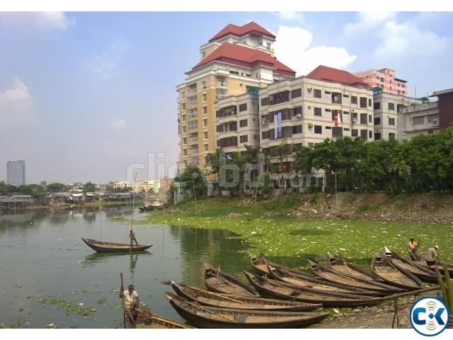 Flat for Sale In Gulshan 1 Negotiable  large image 0