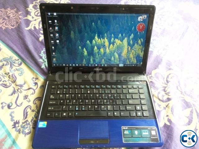 Laptop - i5 - 8 GB ram - 1 GB graphics large image 0