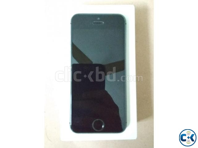 iPhone 5S 32GB Gray Color Factory Unlock large image 0