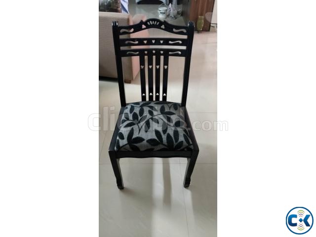 Dining chair made of wood in excellent condition large image 0