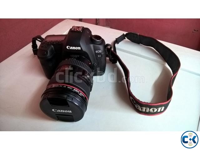 Canon 5D mark ii with Lens 24-105mm 4L USM large image 0