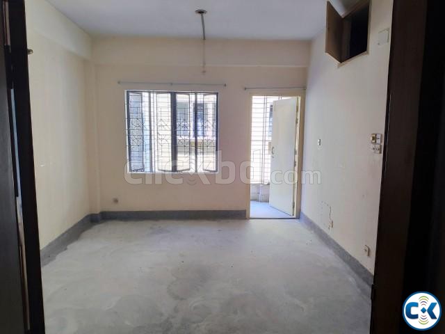 3 bed room flat at Dhanmoindi Shanker large image 0