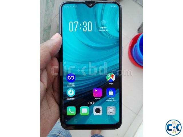 OPPO A7 New condition FREE Bluetooth headphone large image 0