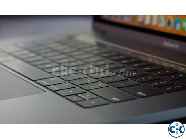 Macbook Pro 15 2018 Keyboard Touch Bar large image 0