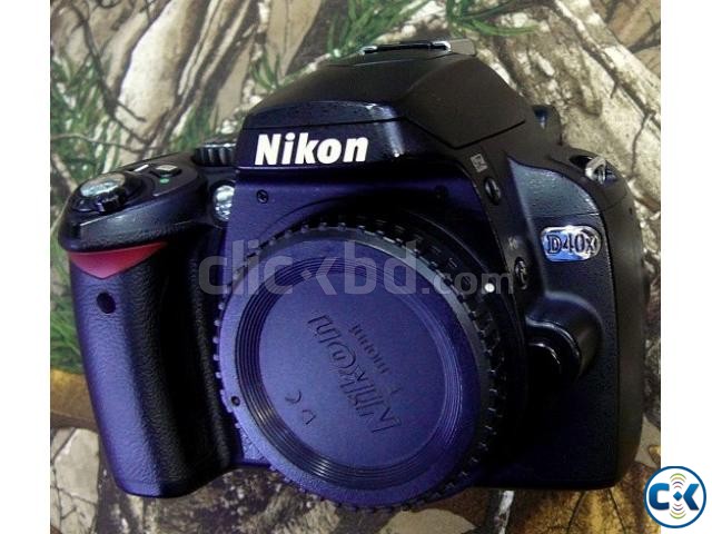 Nikon D40x DSLR Camera Body Only with All Accessories large image 0