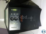 APC SUA1000 Smart-UPS 1000VA for servers and voice and data
