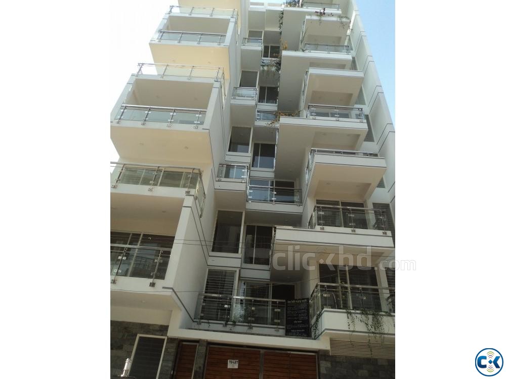 2200sft Beautiful Apartment For Rent Banani large image 0