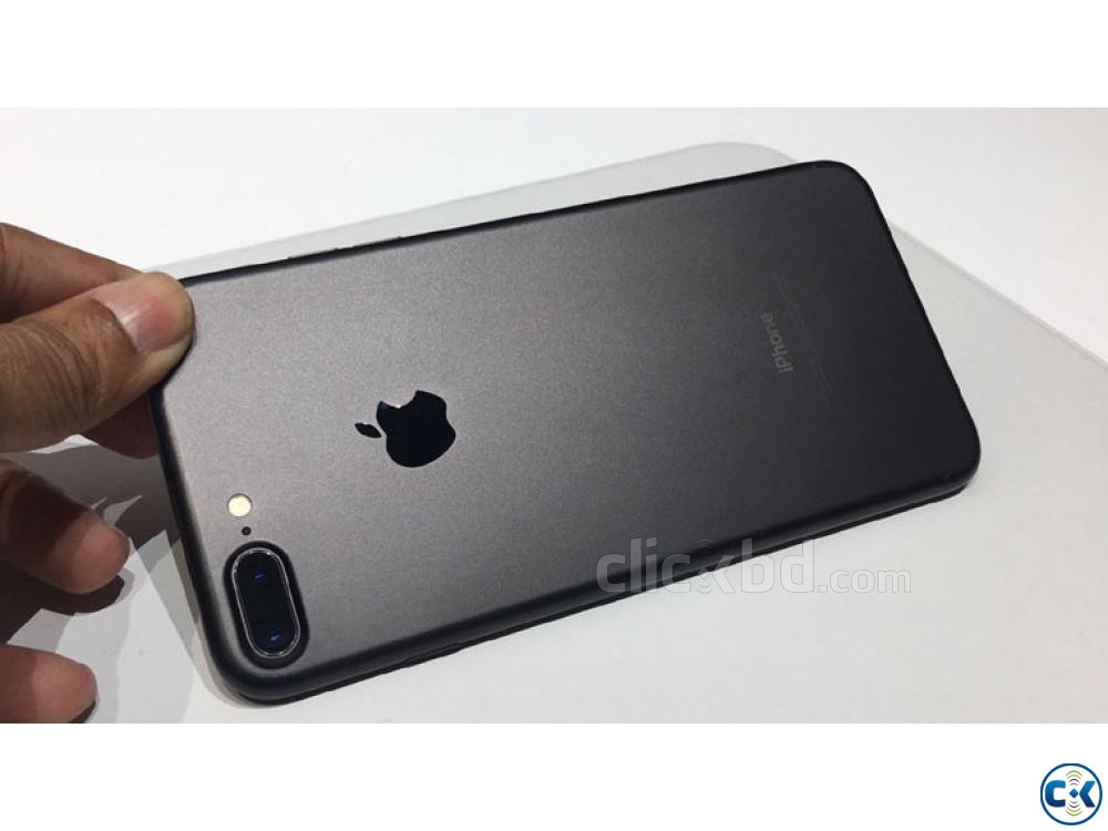 Apple iphone 7 Plus 32GB Grey Gold 3GB RAM  large image 0